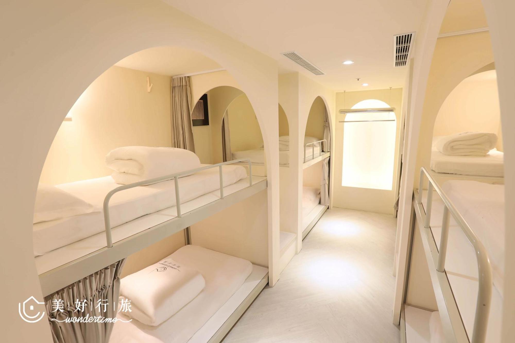 Wondertime3- Hankou' Inn 'Taipei Main Station Bagian luar foto