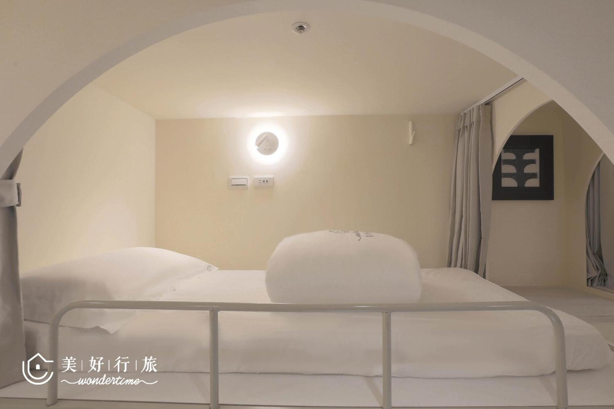Wondertime3- Hankou' Inn 'Taipei Main Station Bagian luar foto